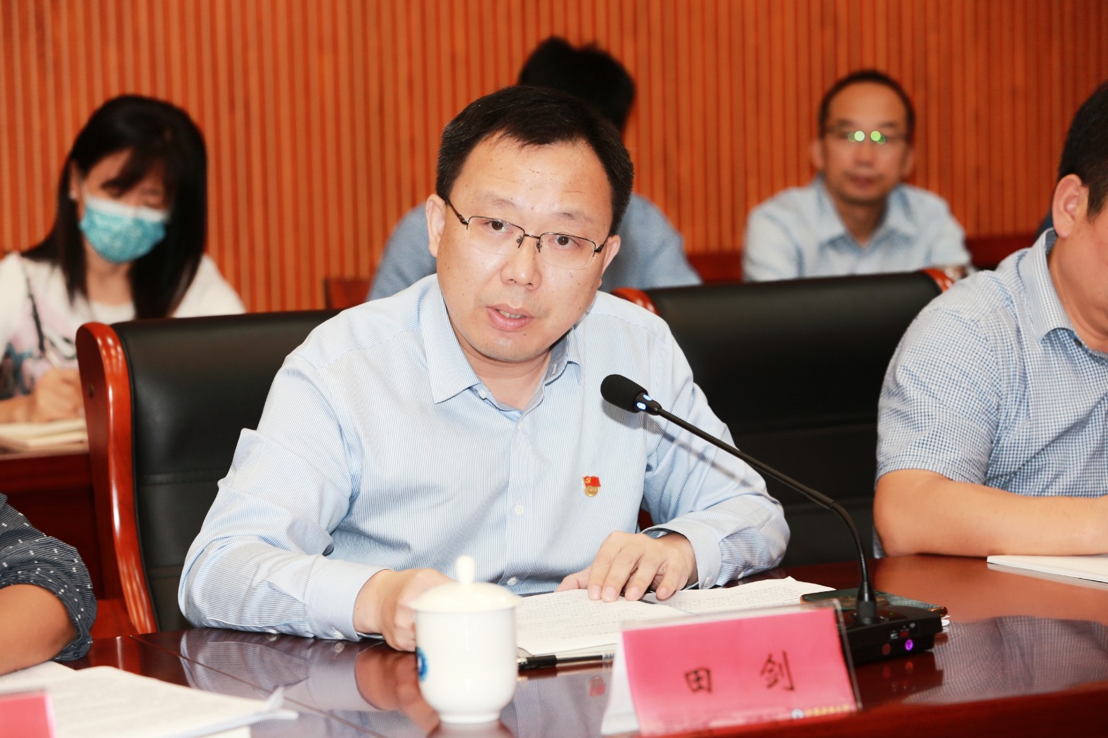 1711960569810643.jpg 1711960569810643.jpg