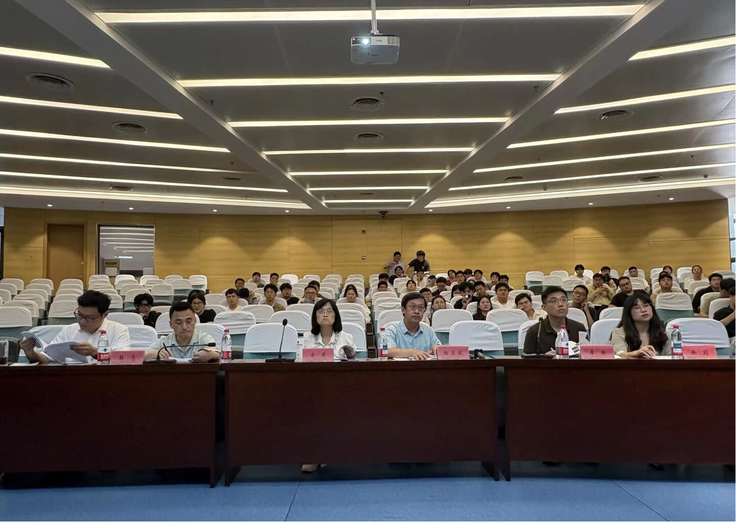 1751984581833494.png 图片2.png